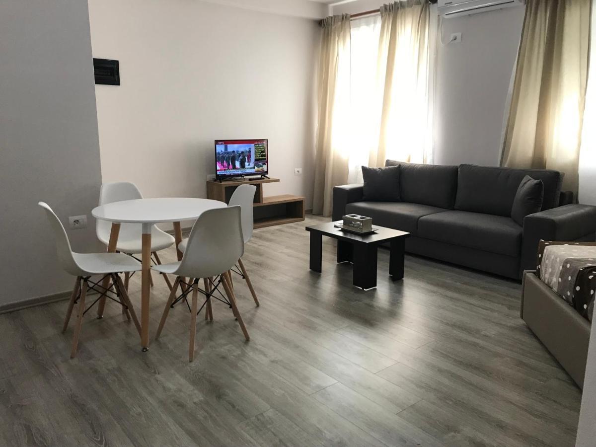 Apartamente Oslo Vlorë Exterior foto