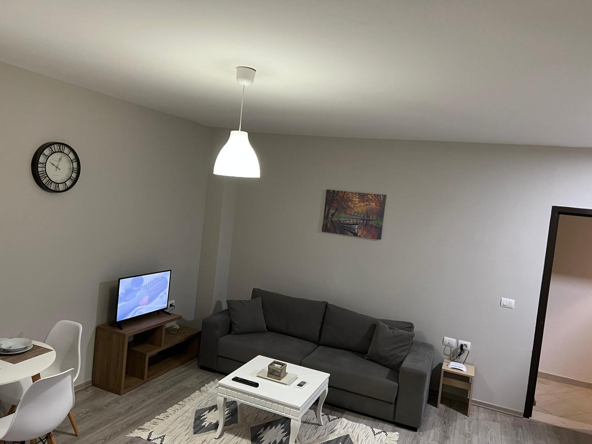 Apartamente Oslo Vlorë Exterior foto